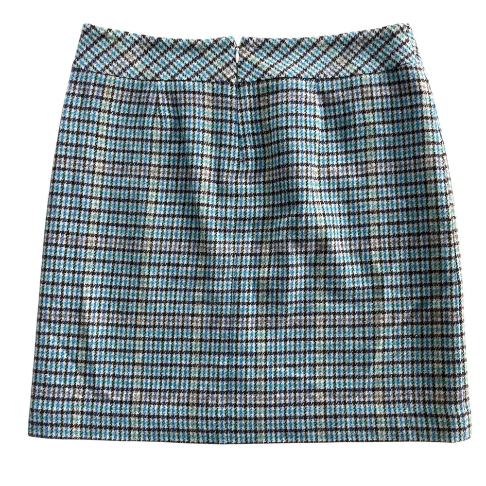 Talbots step into